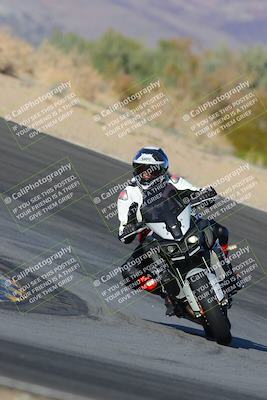 media/Dec-18-2022-SoCal Trackdays (Sun) [[8099a50955]]/Turn 10 (140pm)/